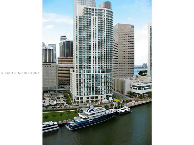 465 BRICKELL AVE # 2902