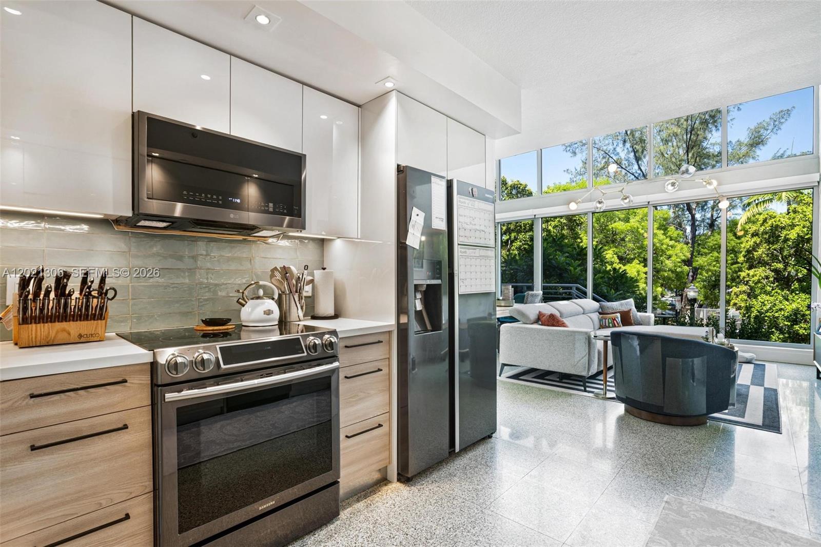 245 Michigan Ave # 5 Unit: LG-5