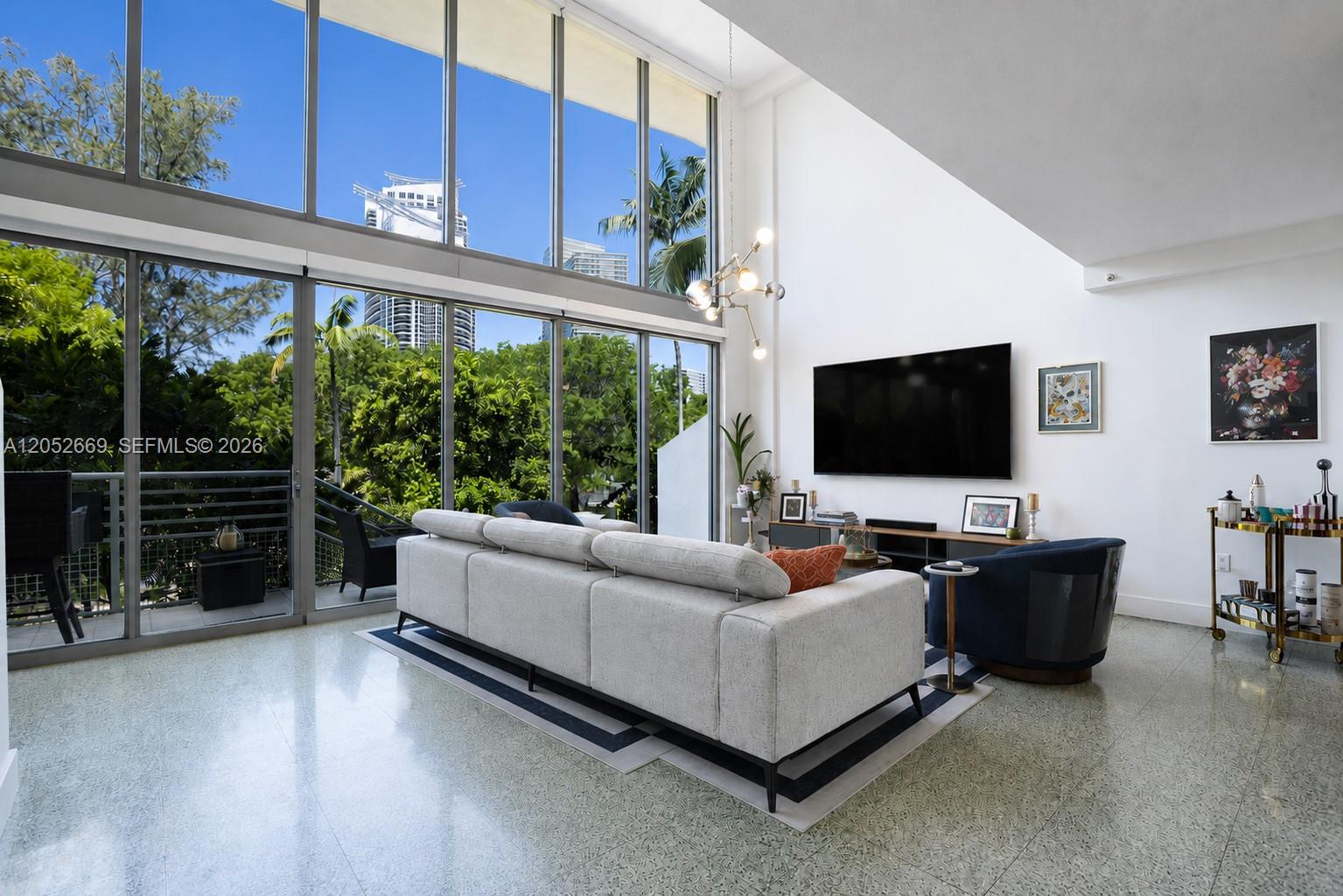 245 Michigan Ave # 5 Unit: LG-5