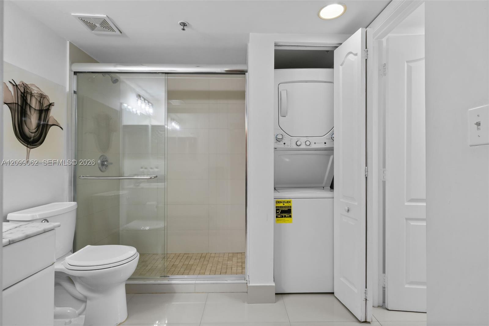1200 Brickell Bay Dr # 3908
