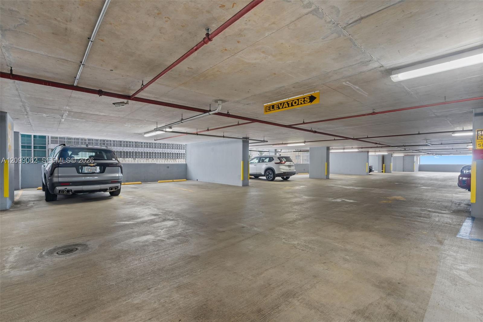 1200 Brickell Bay Dr # 3908