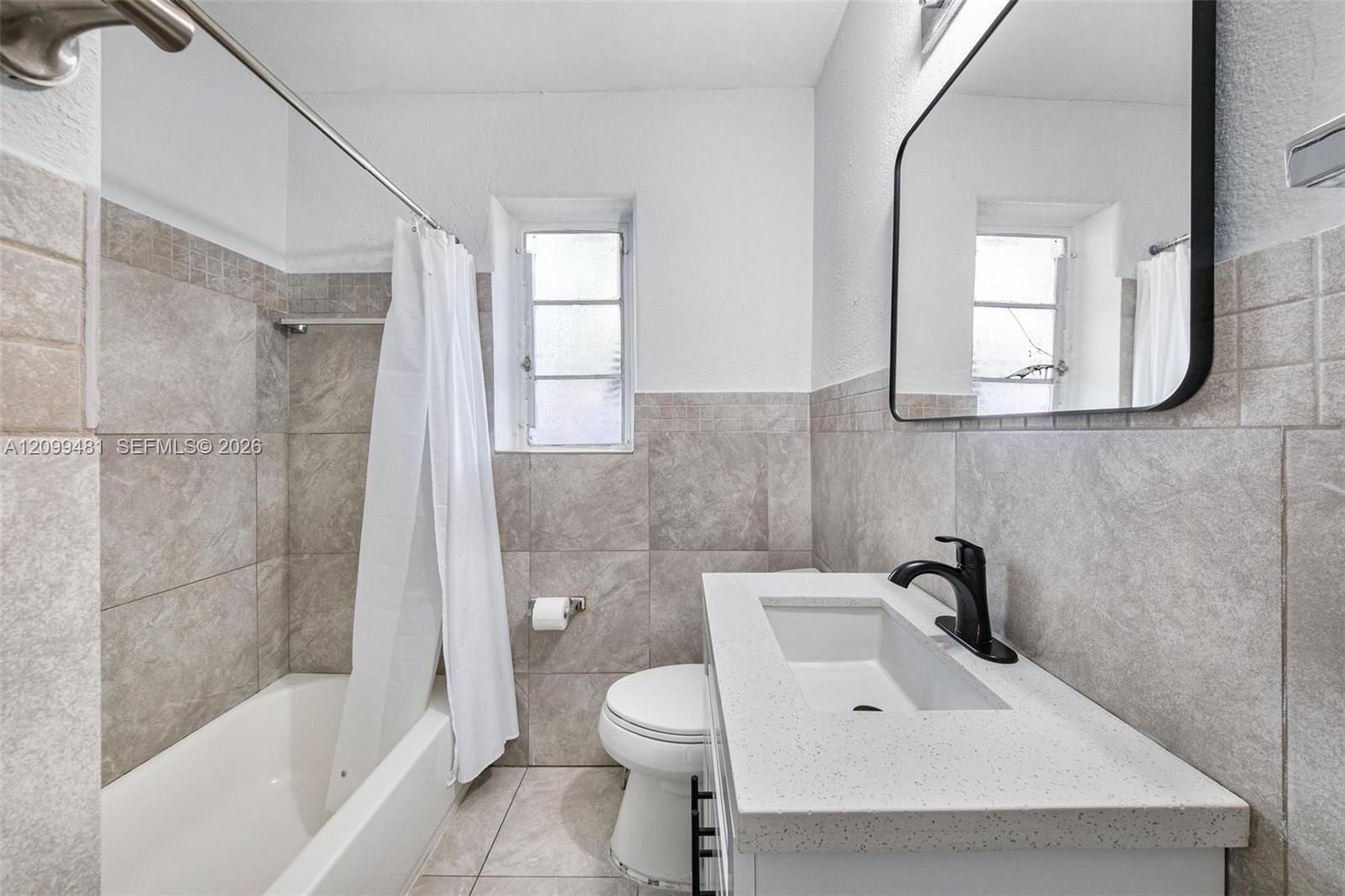 1244 NW 45th St