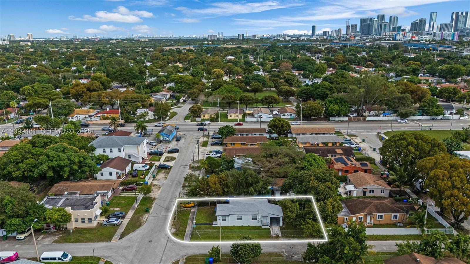1244 NW 45th St