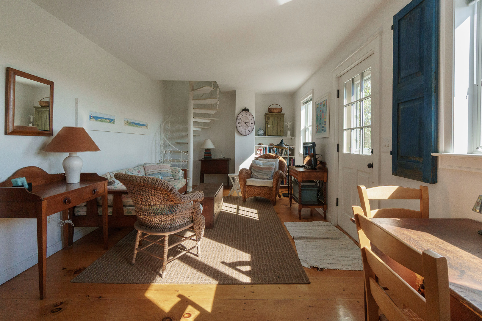 18 Eat Fire Spring Road