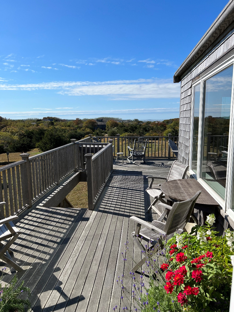 18 Eat Fire Spring Road