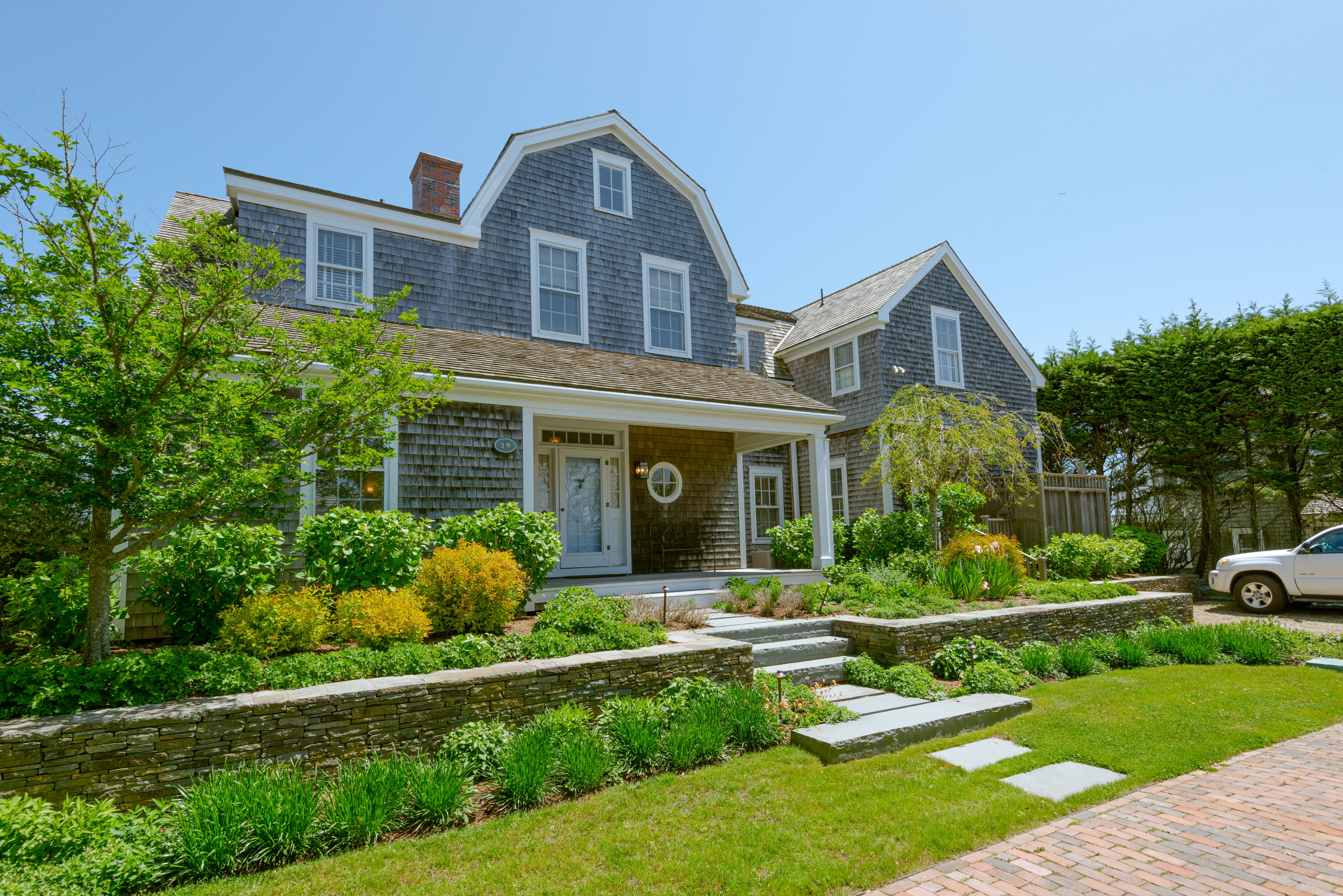 39 Cliff Road 