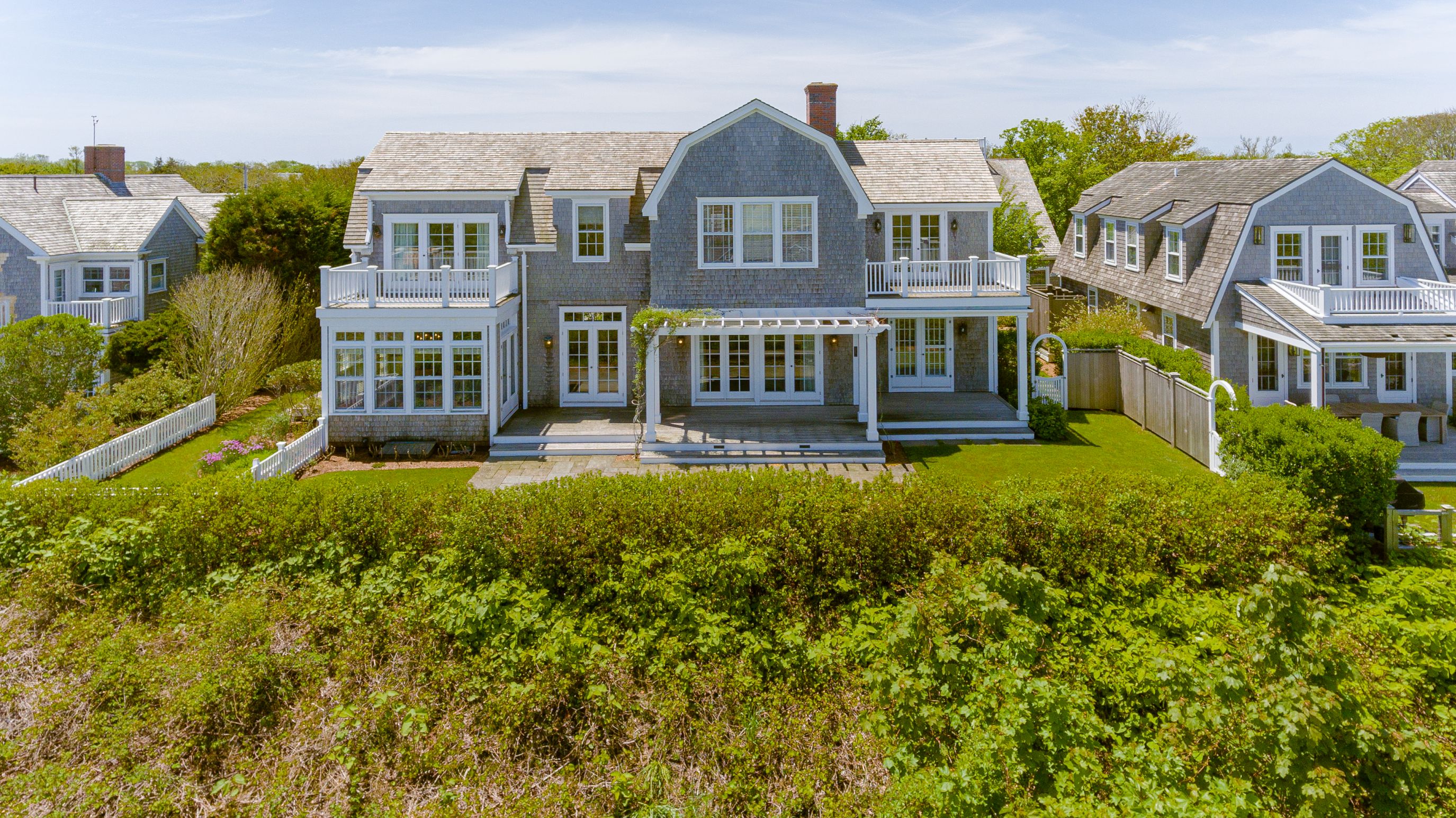 39 Cliff Road 