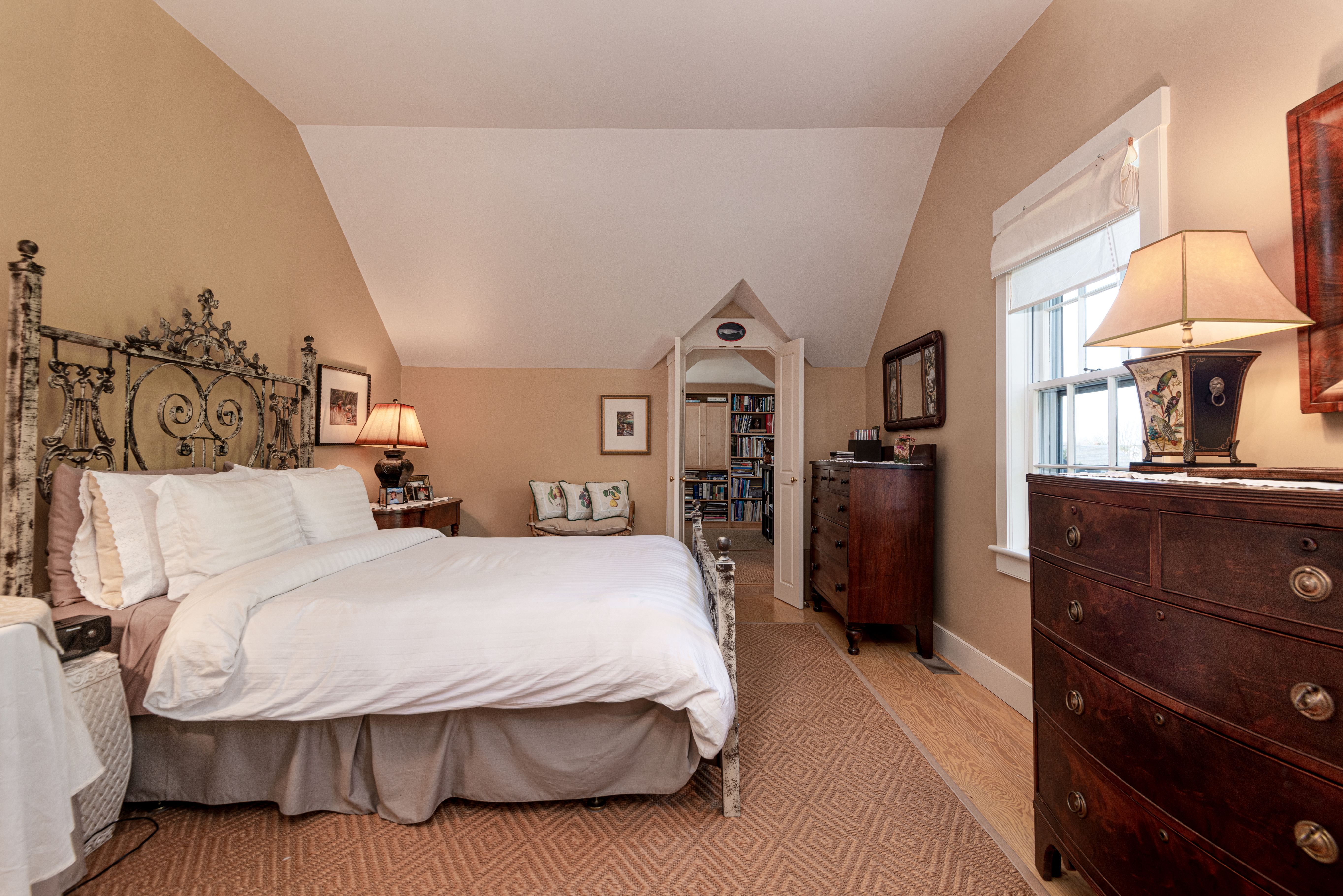 30 Goldfinch Drive 