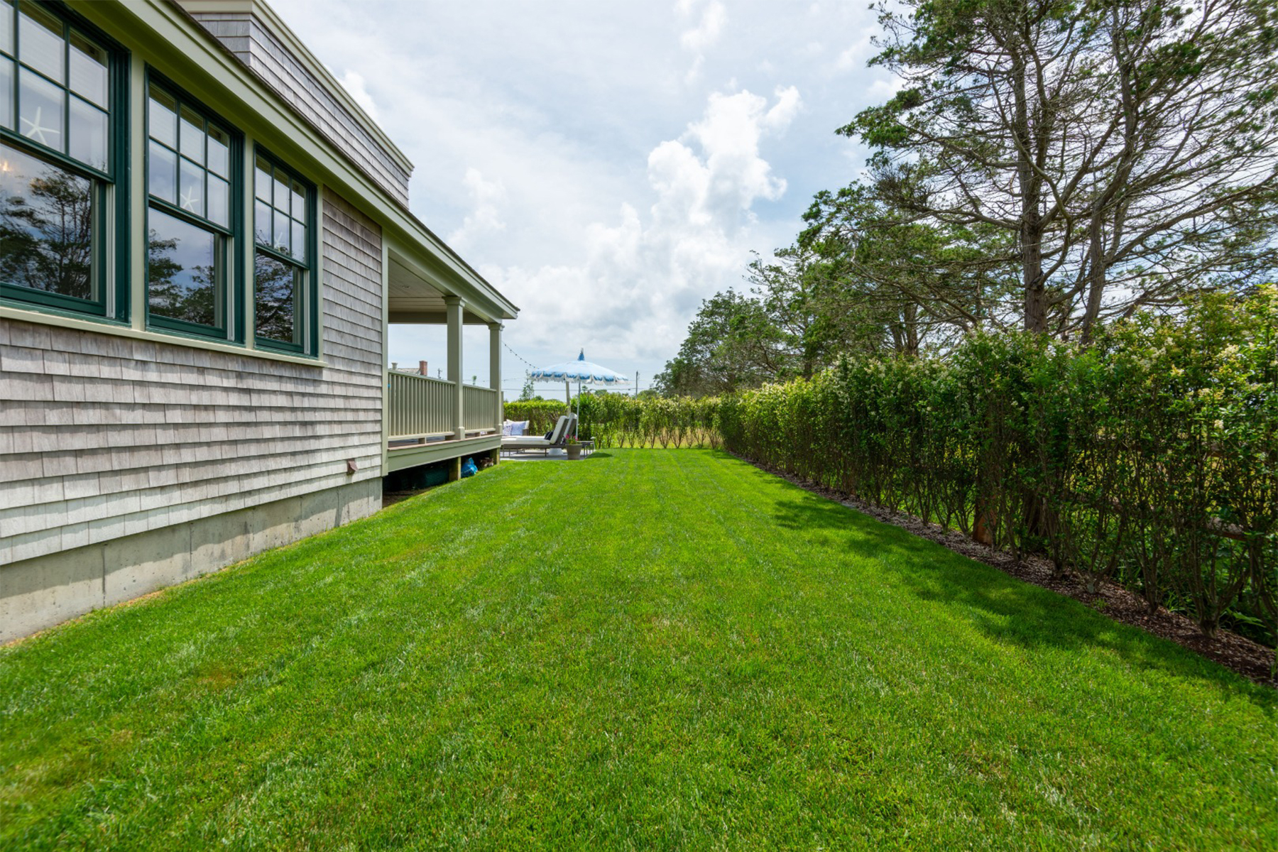 2 Hydrangea Lane 