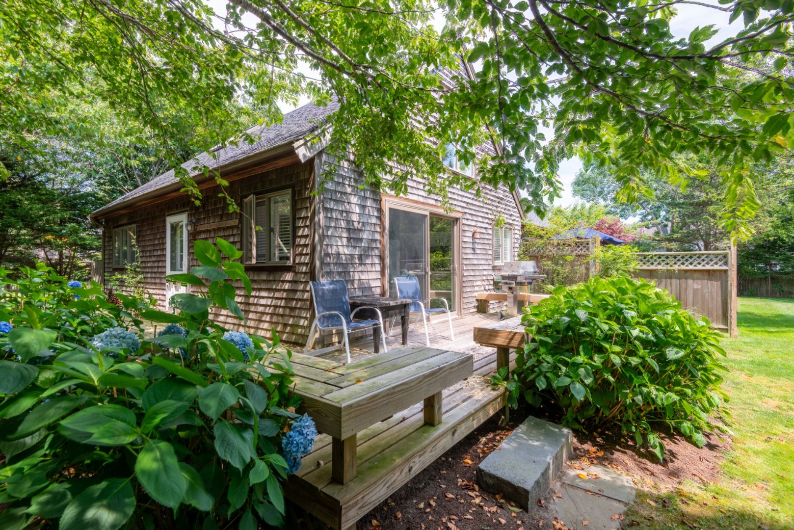 8 Anna Drive