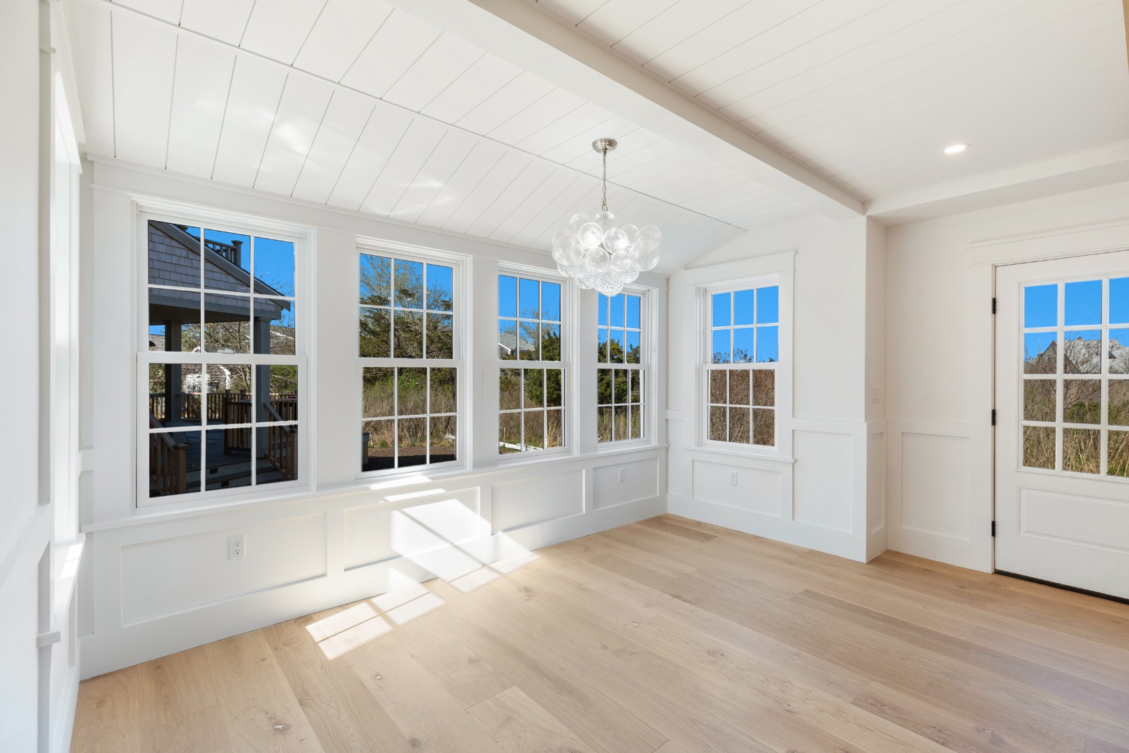 6 Mariner Way