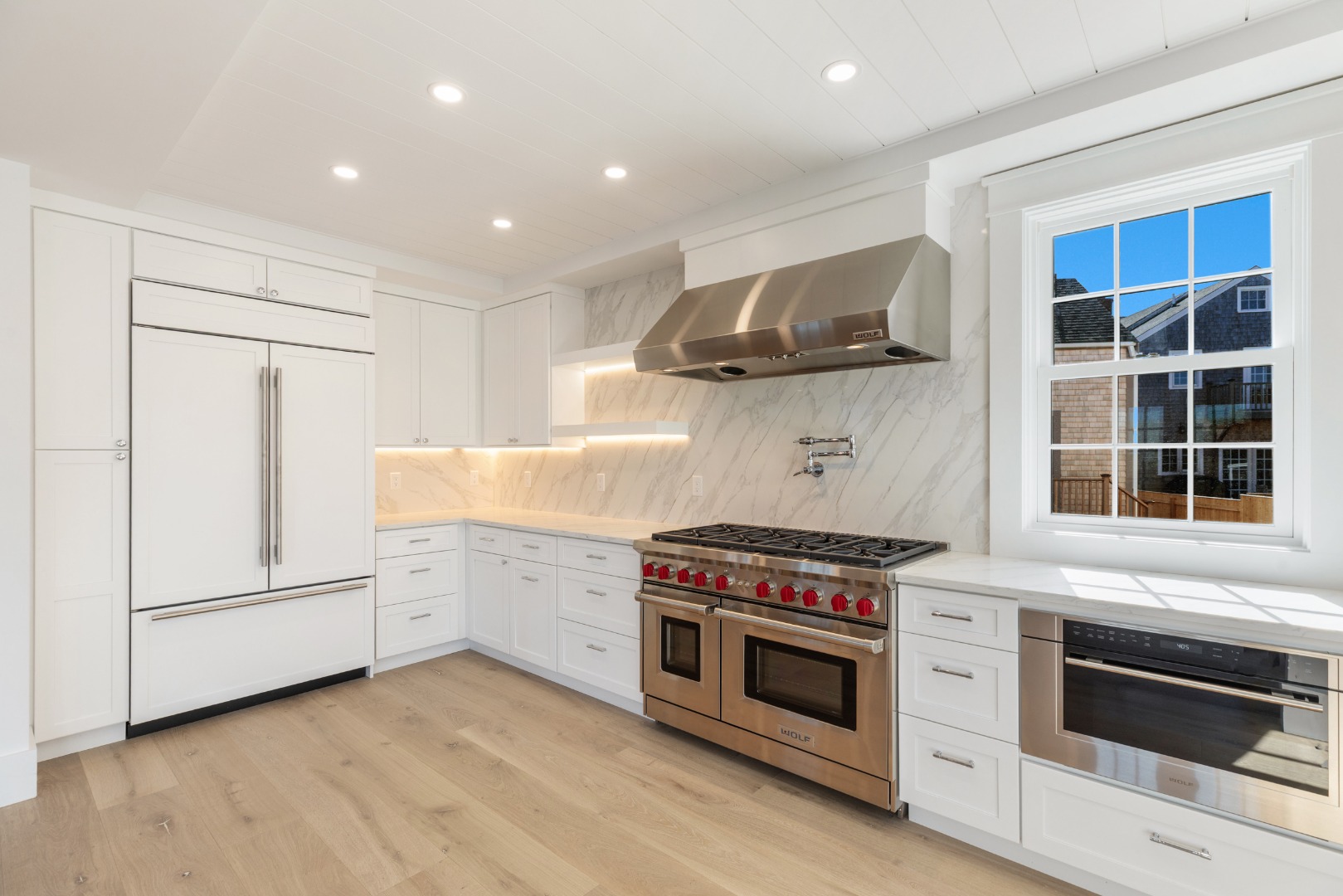 6 Mariner Way