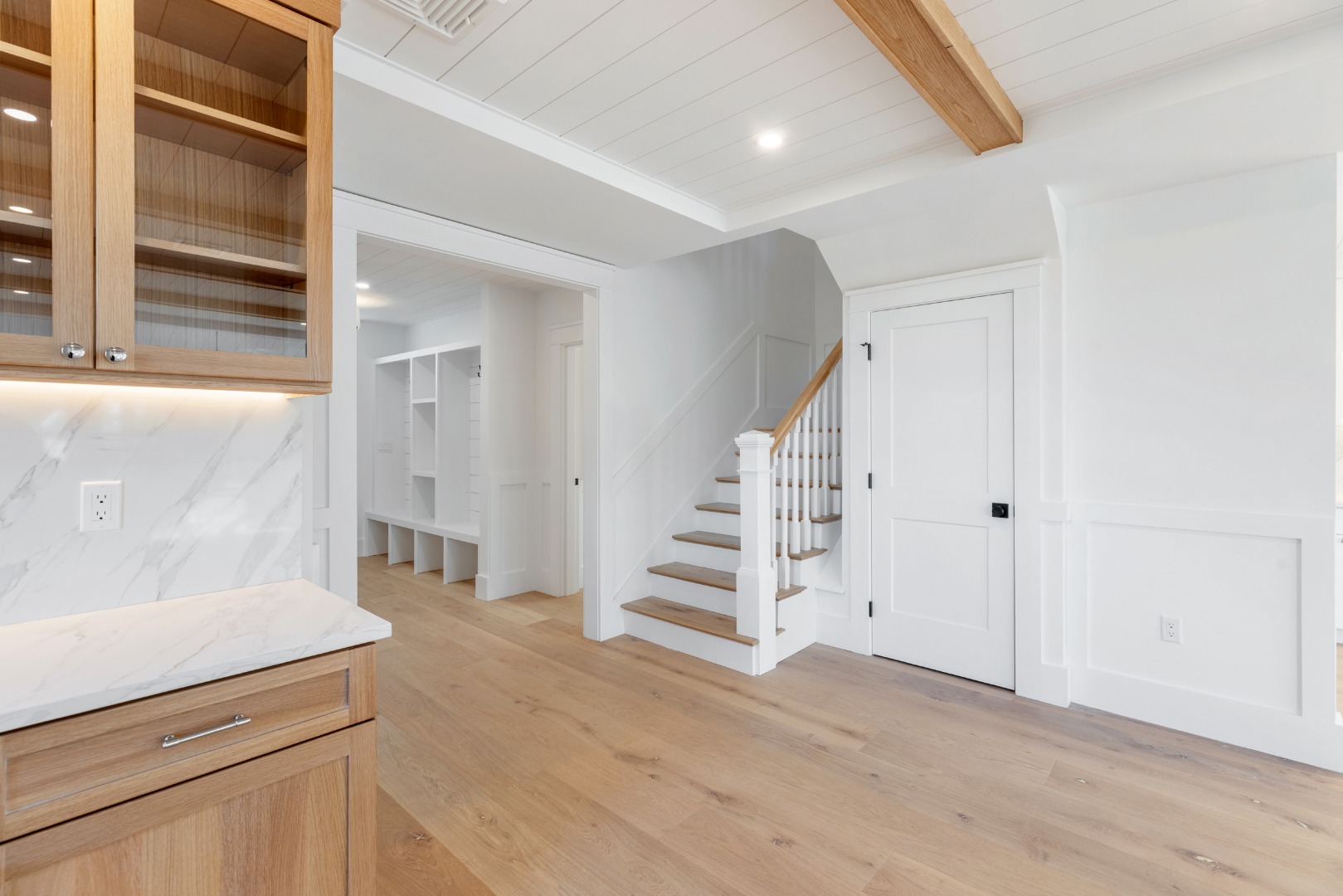 6 Mariner Way