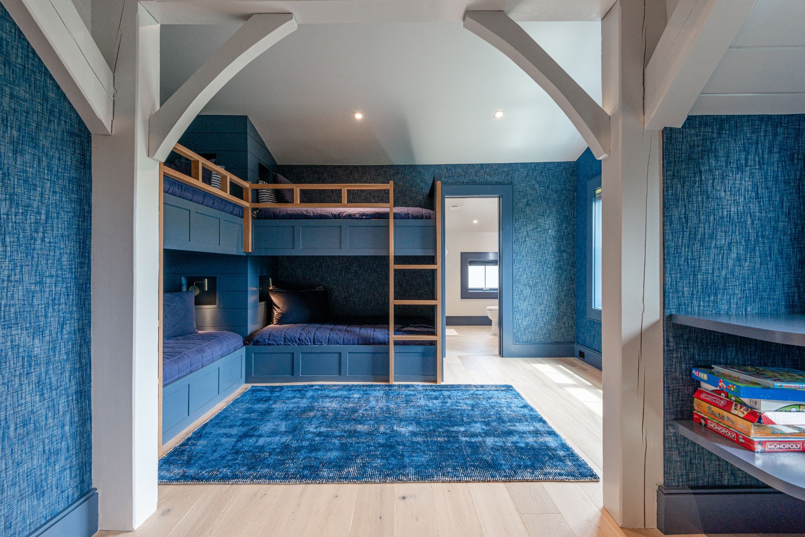 1 Smooth Hummocks Way & 1 Farmview Drive