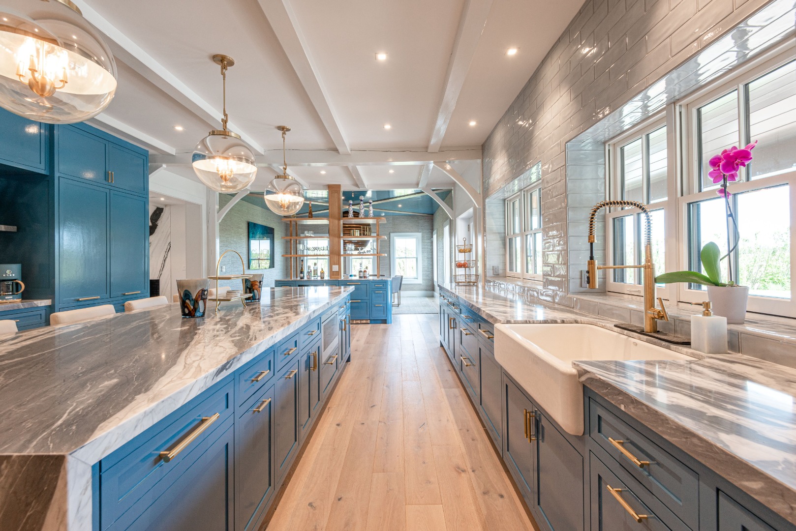 1 Smooth Hummocks Way & 1 Farmview Drive