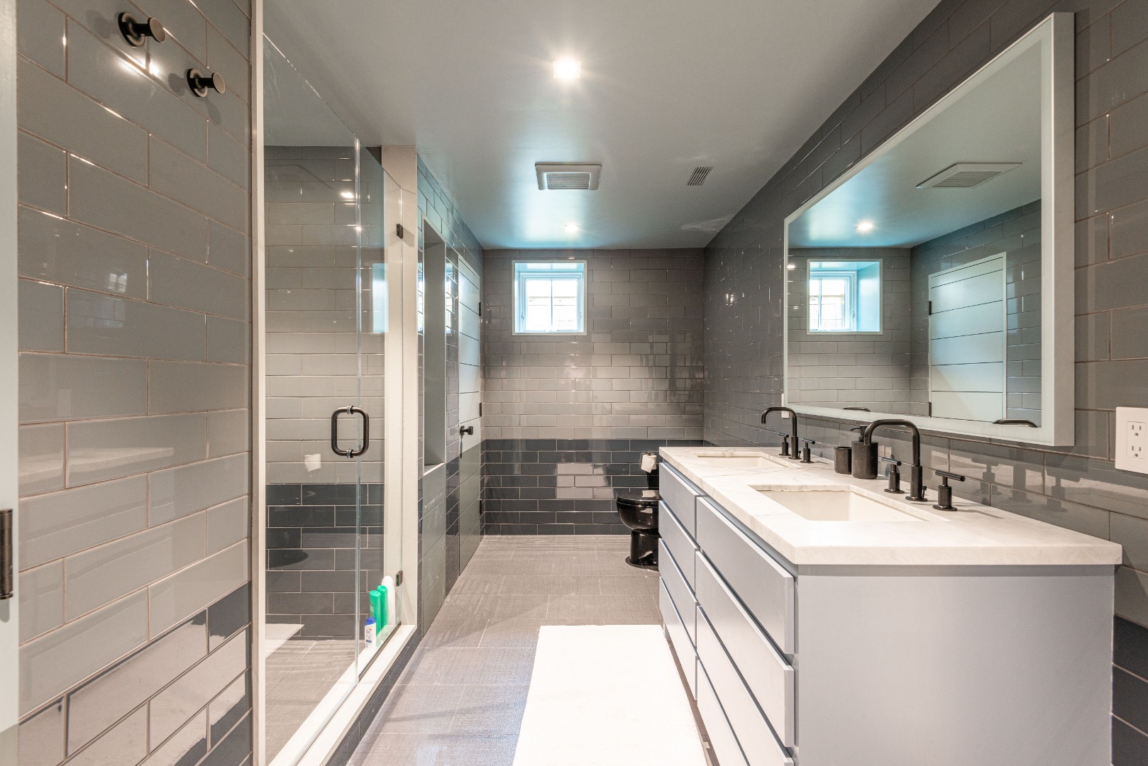 1 Smooth Hummocks Way & 1 Farmview Drive