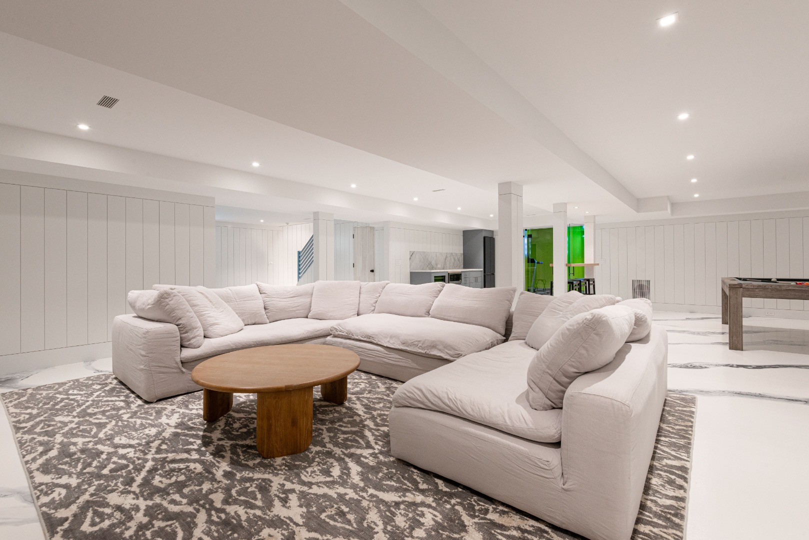 1 Smooth Hummocks Way & 1 Farmview Drive