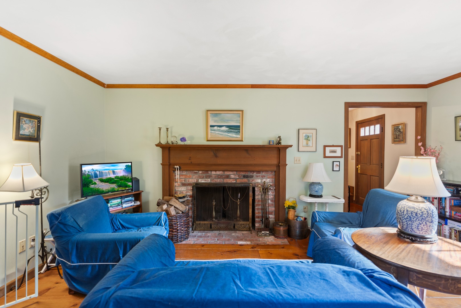 24 Meadow View Drive