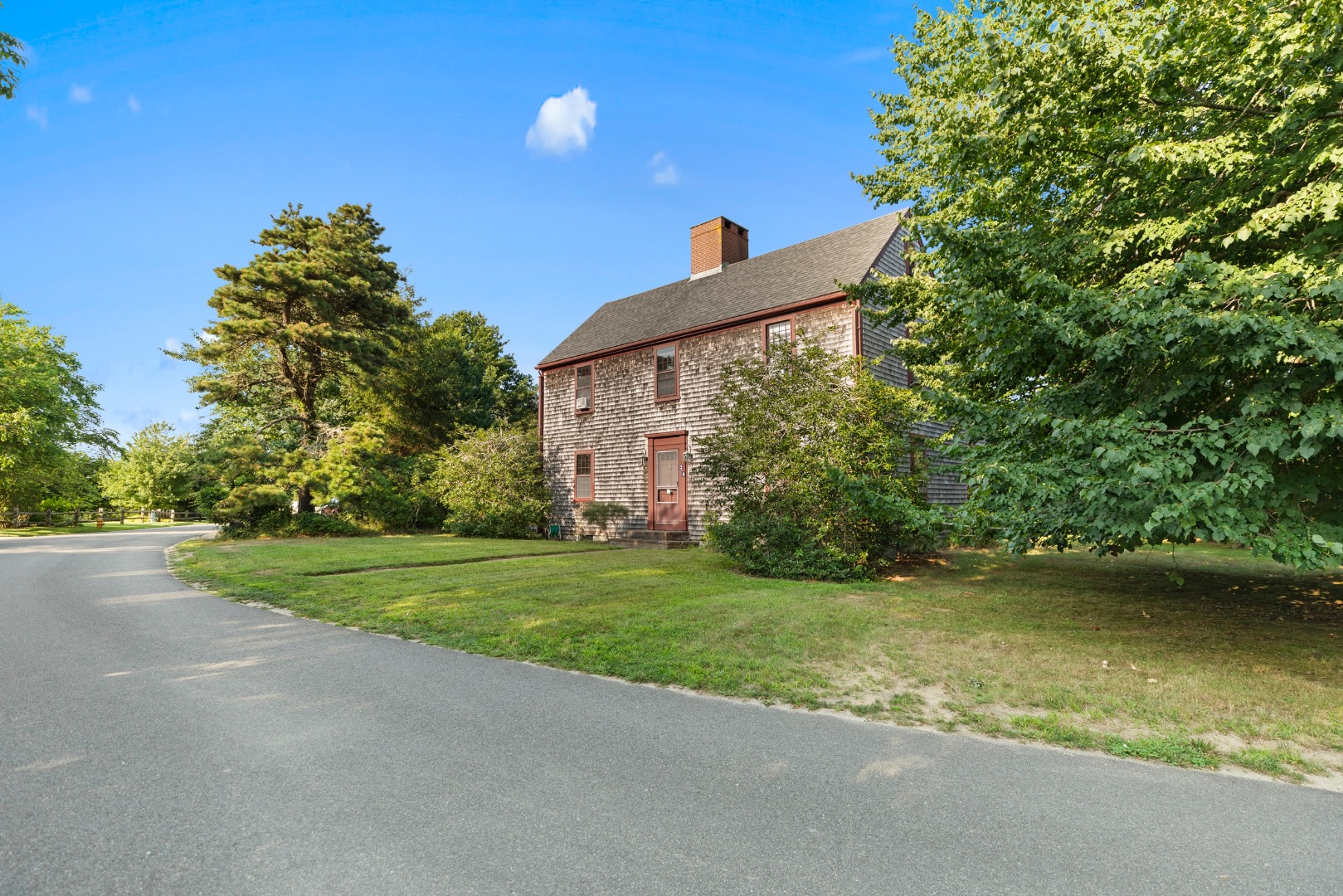 24 Meadow View Drive