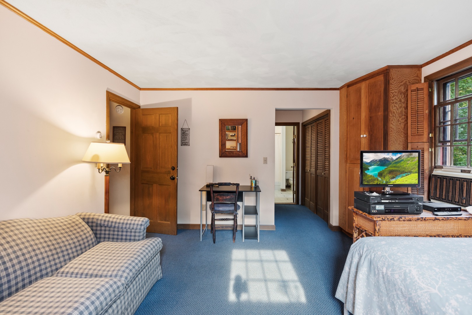 24 Meadow View Drive