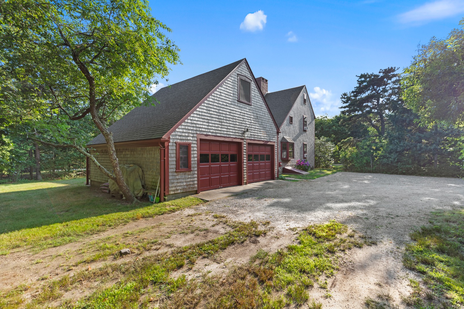 24 Meadow View Drive