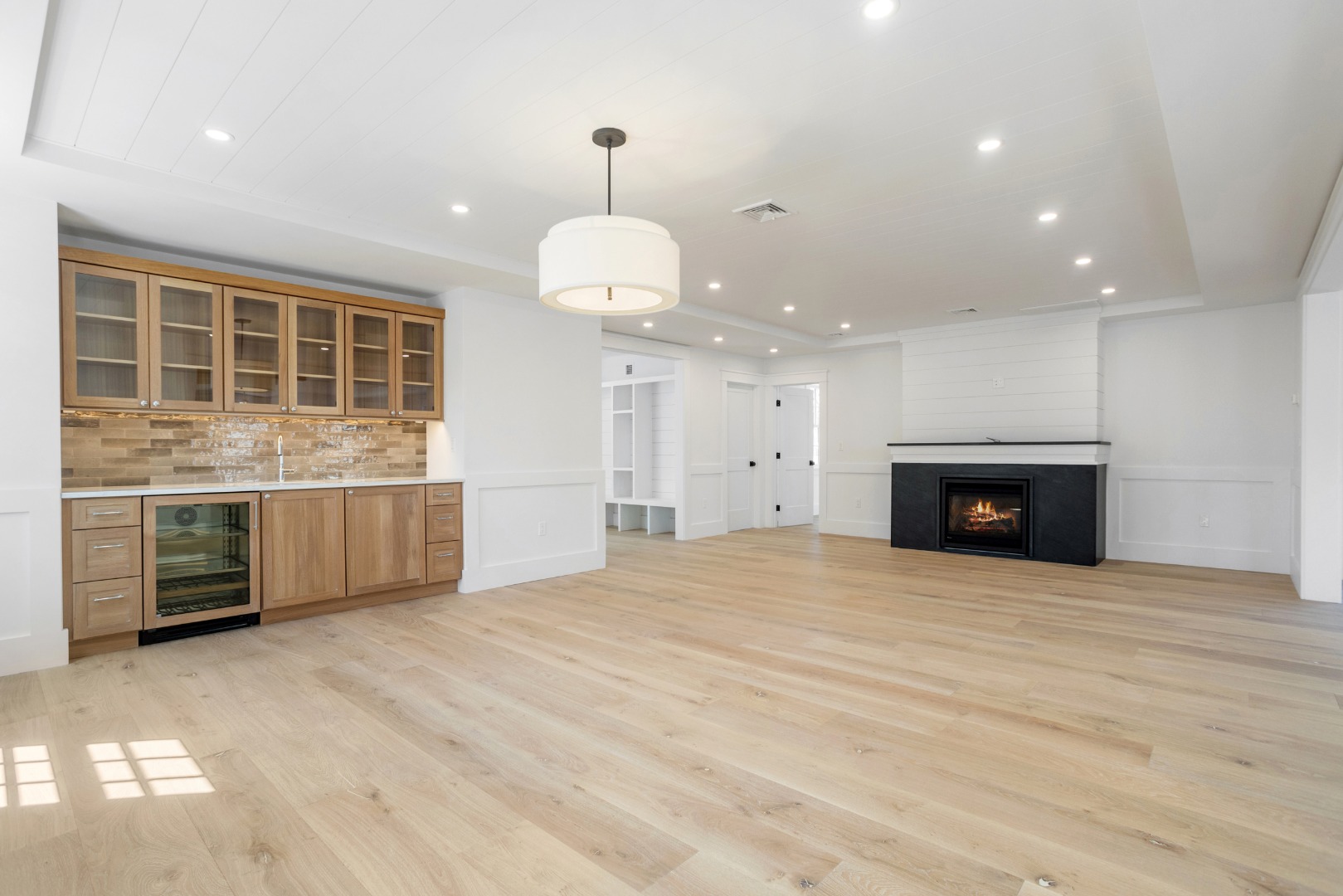 2 Mariner Way