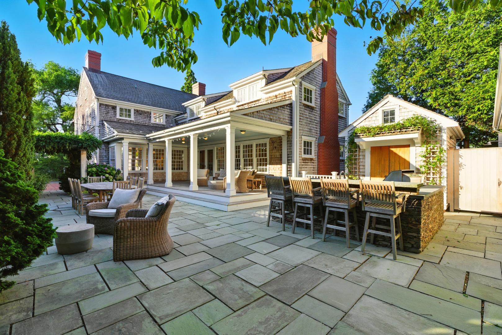 18 Mill Street