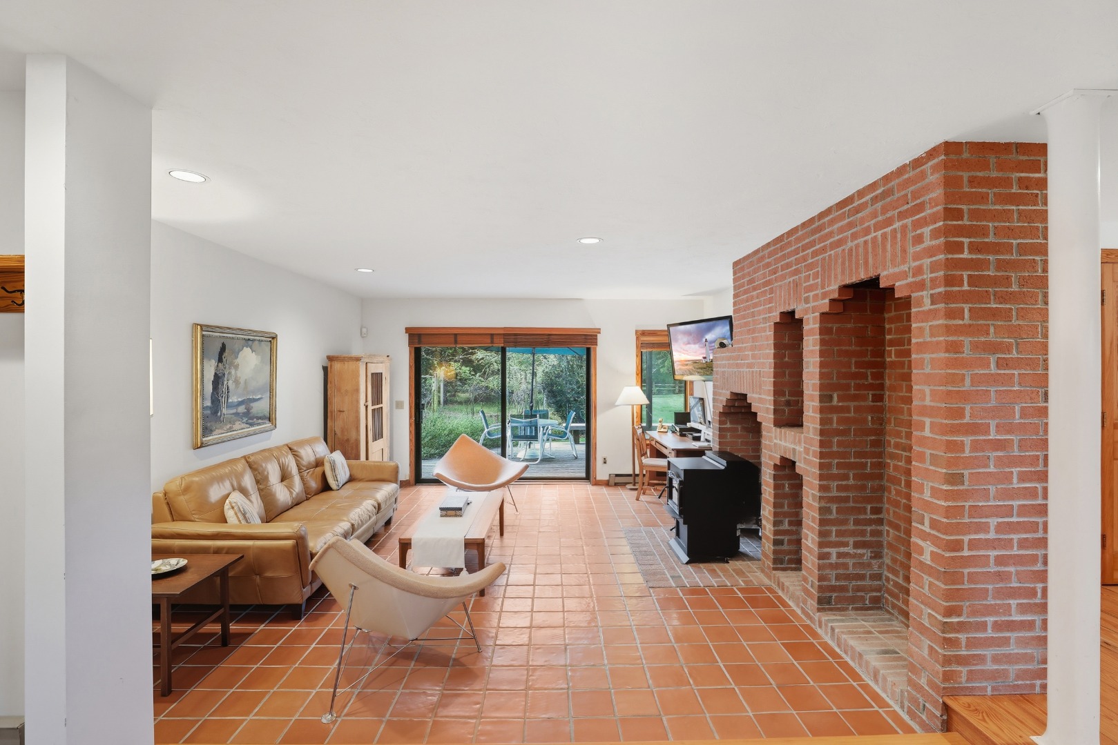 17 Pond View Drive