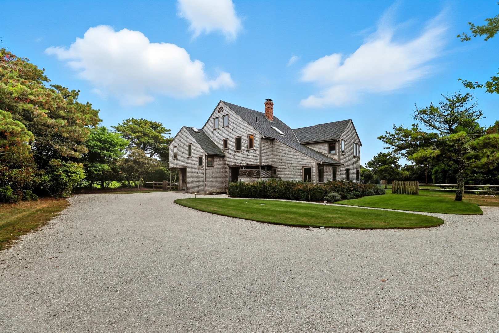 17 Pond View Drive