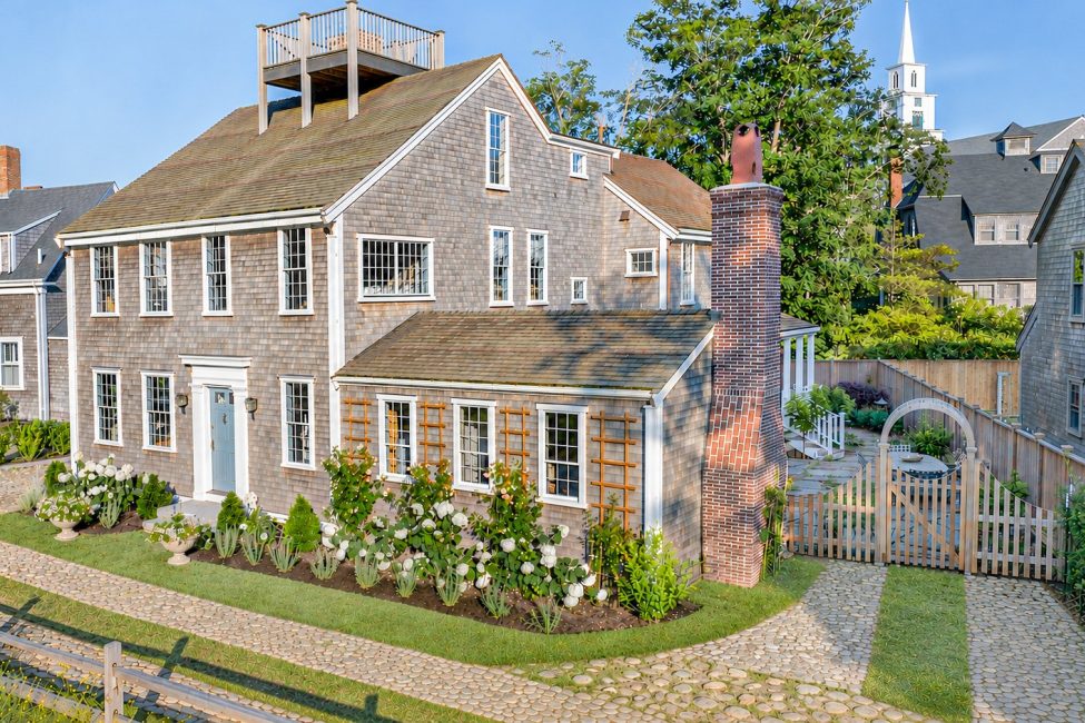 6 Gull Island Lane