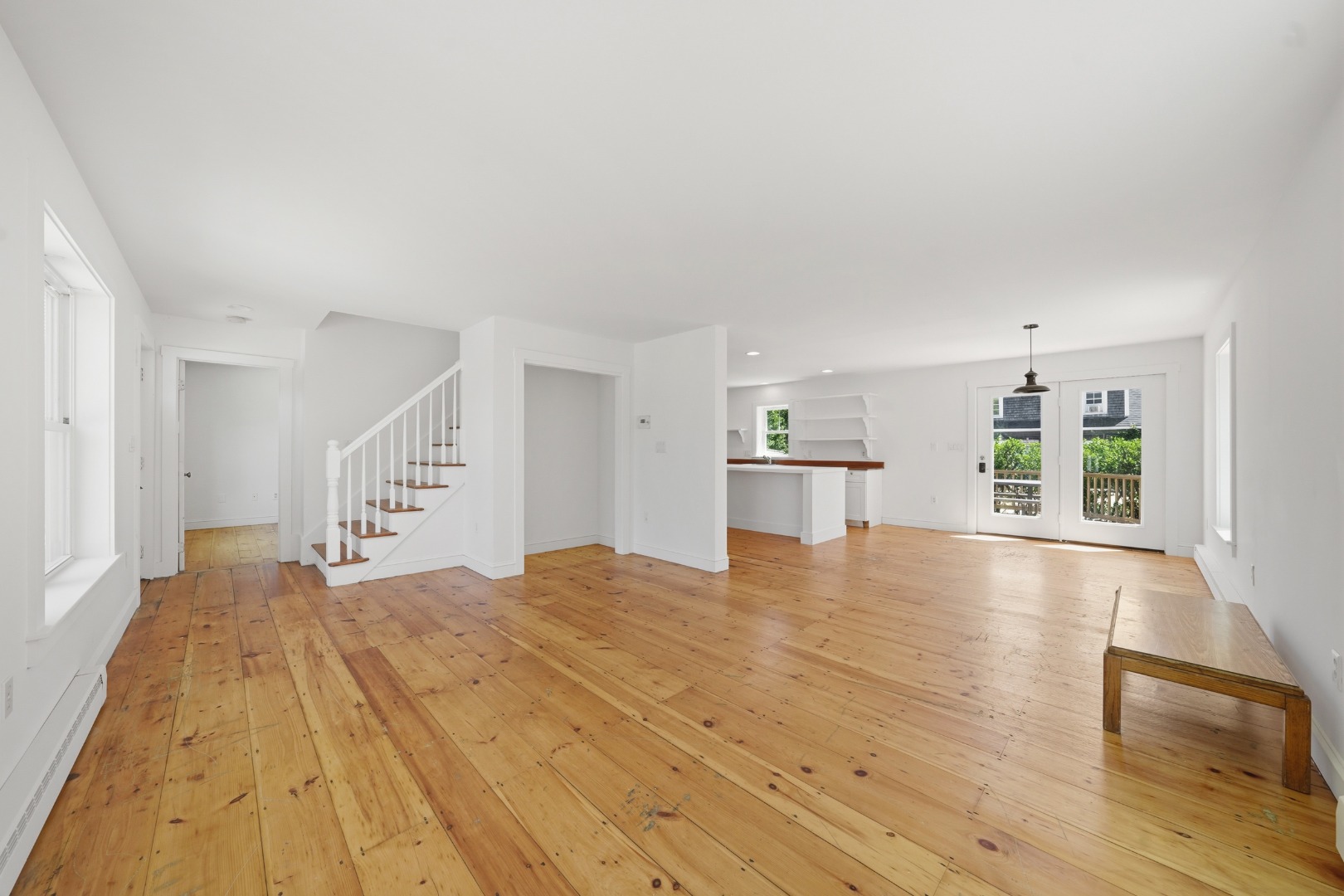 14 Essex Road