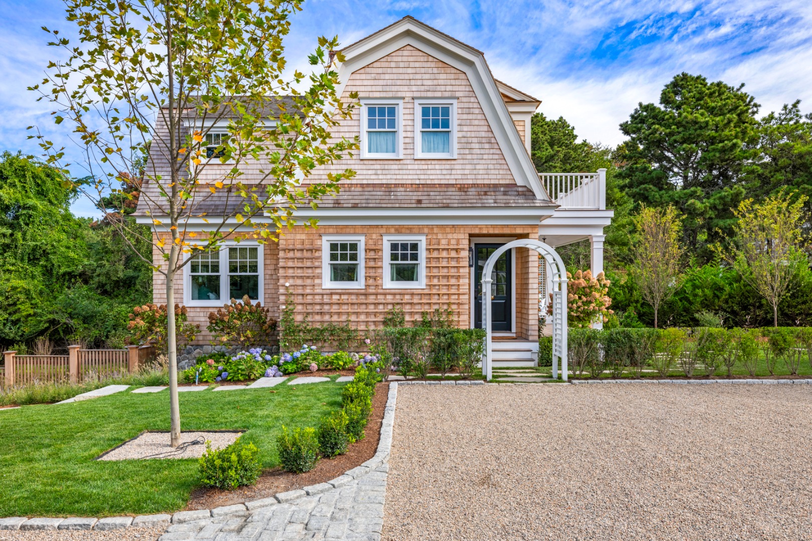 7 Brewster Road
