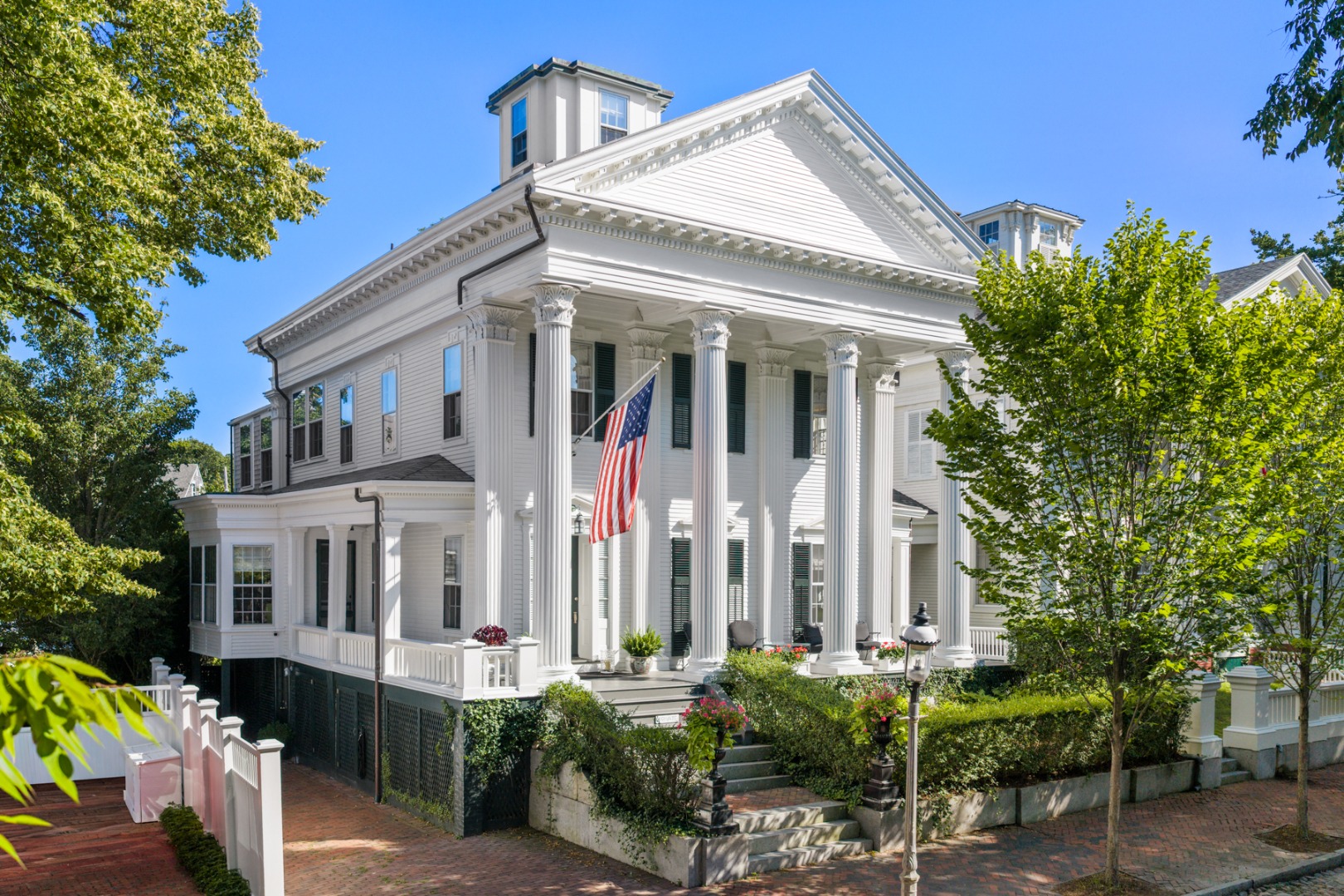 94 Main Street
