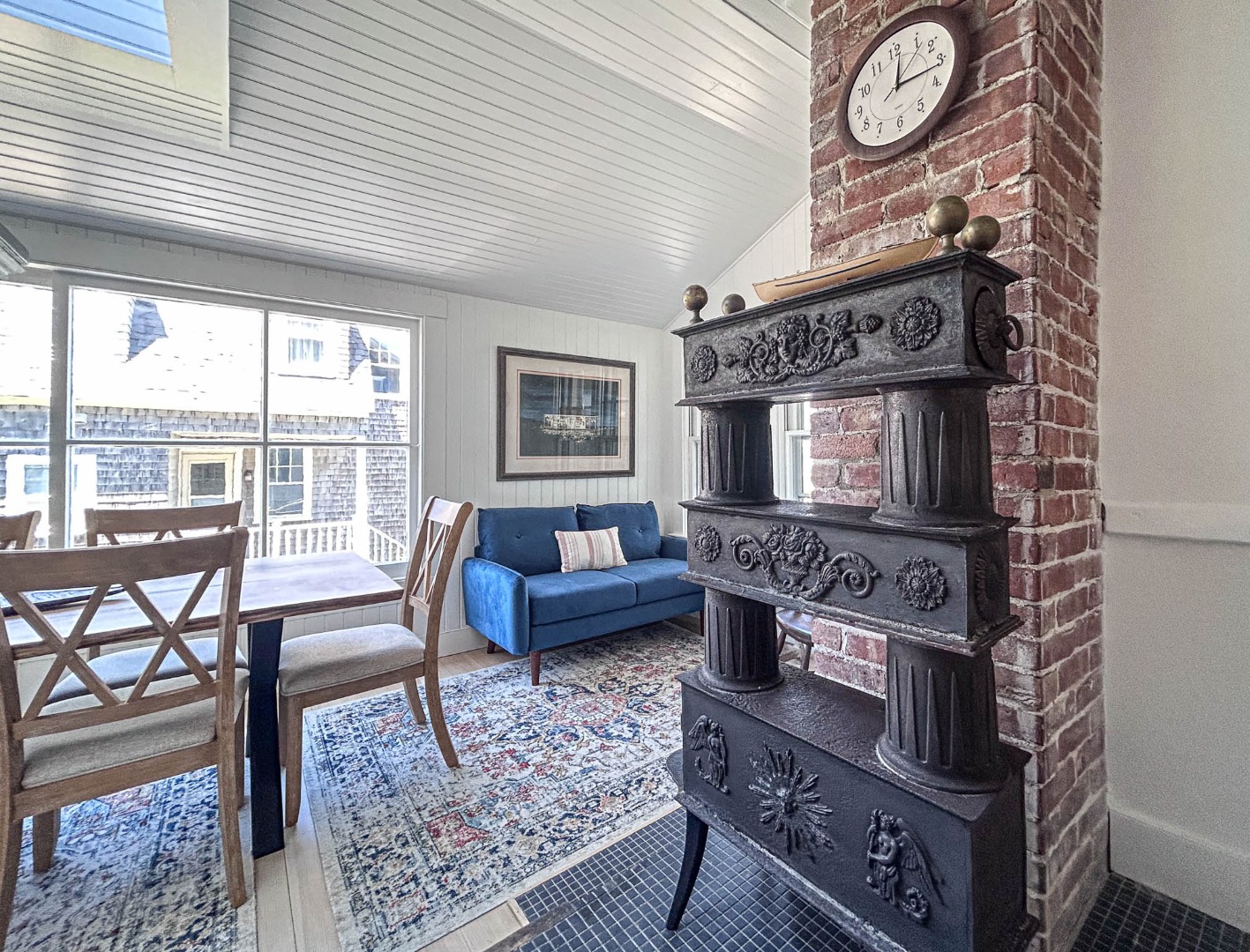 34 Hulbert Avenue