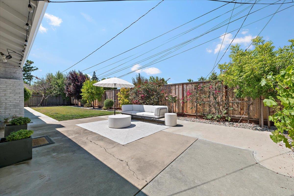907 Bainbridge ct