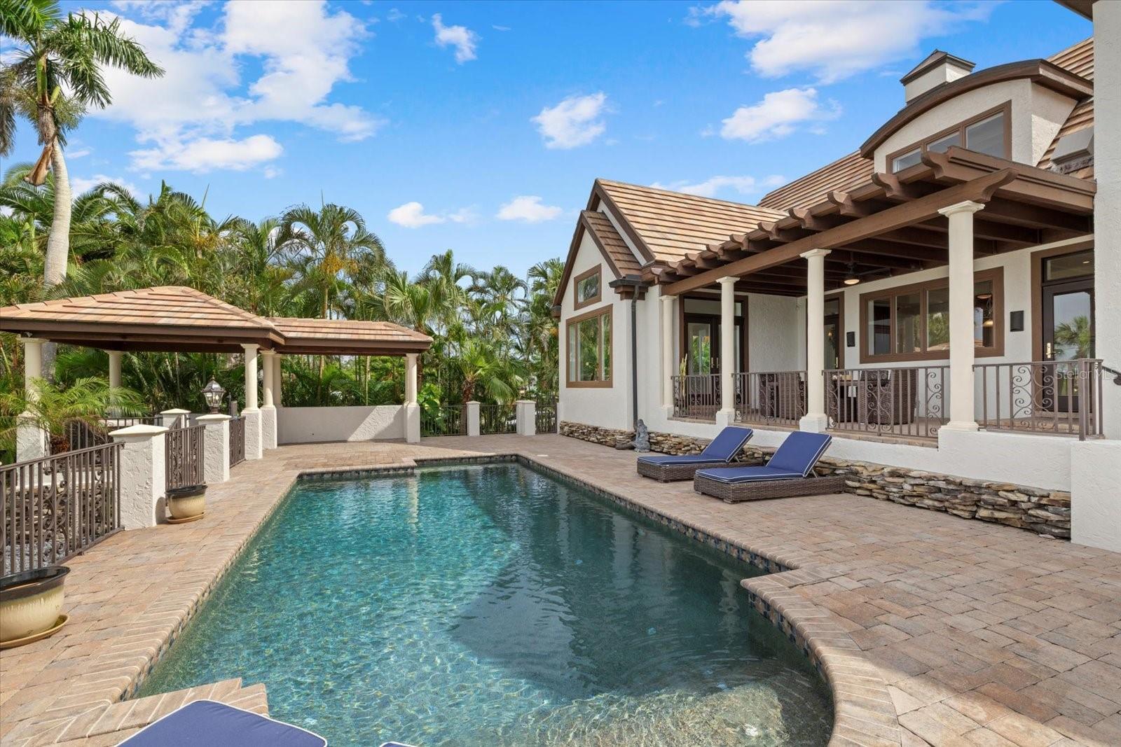 4315 MANGROVE PL
