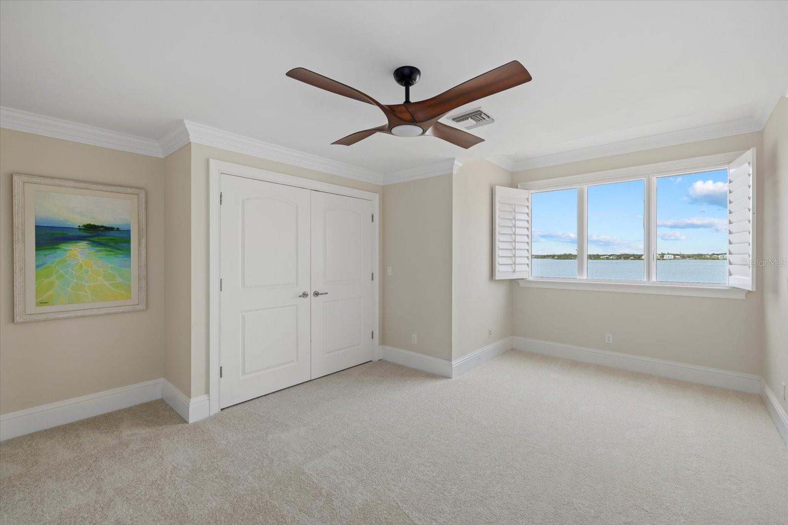 4315 MANGROVE PL
