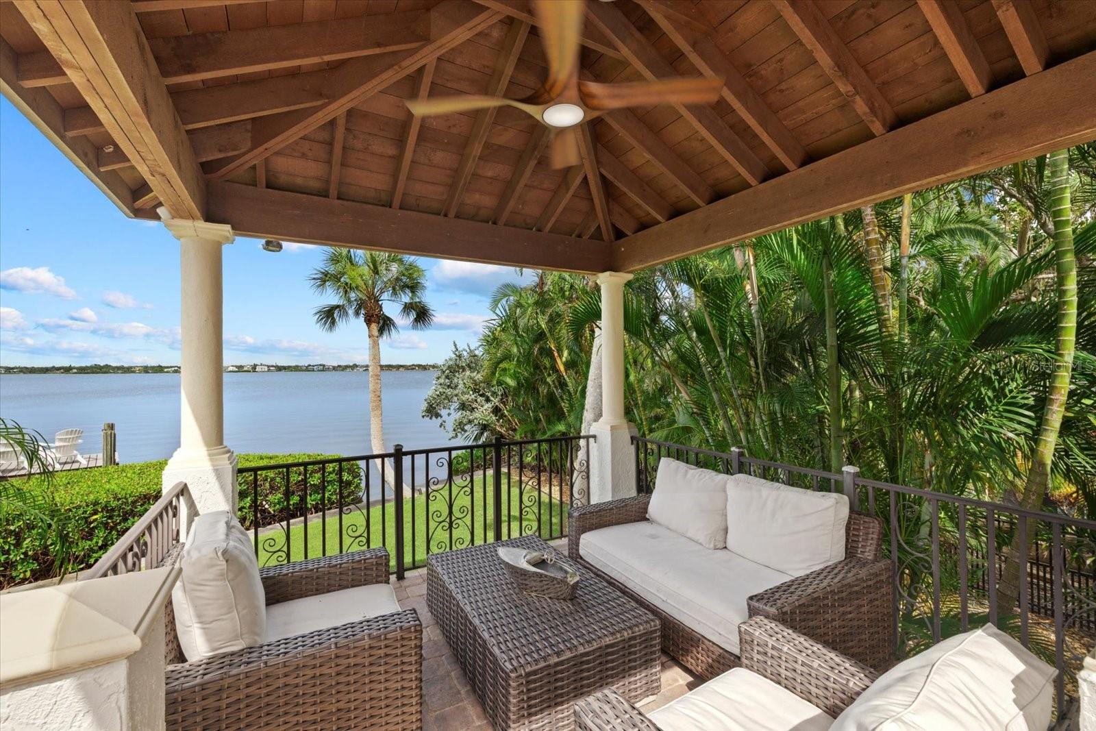 4315 MANGROVE PL