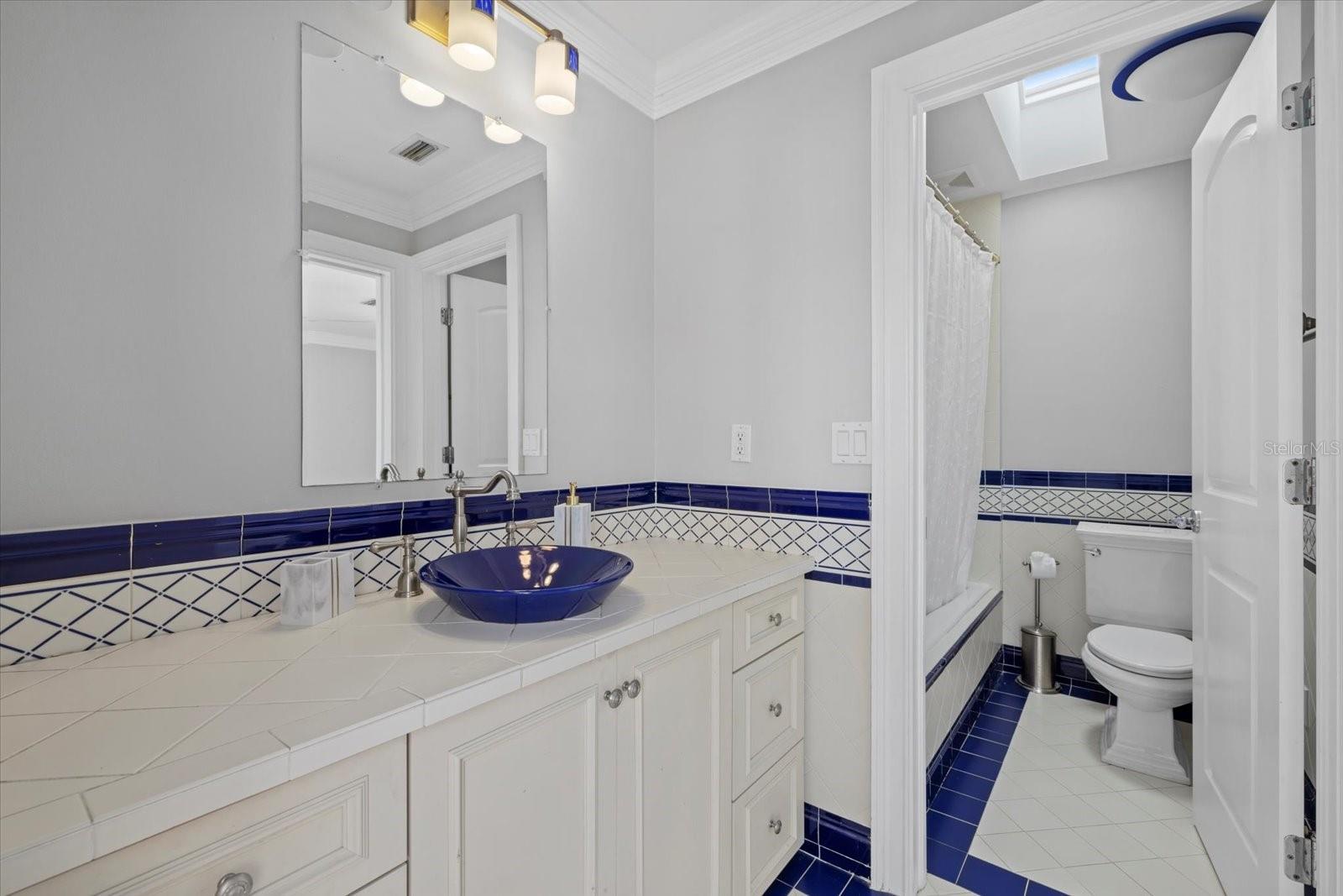 4315 MANGROVE PL
