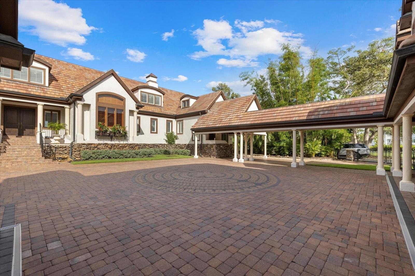 4315 MANGROVE PL