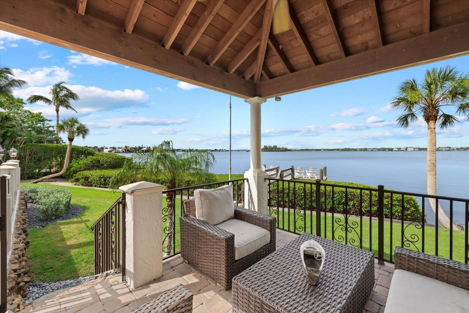4315 MANGROVE PL
