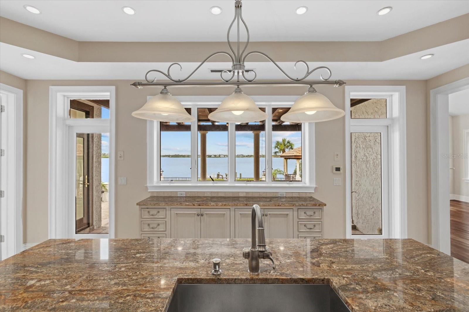 4315 MANGROVE PL