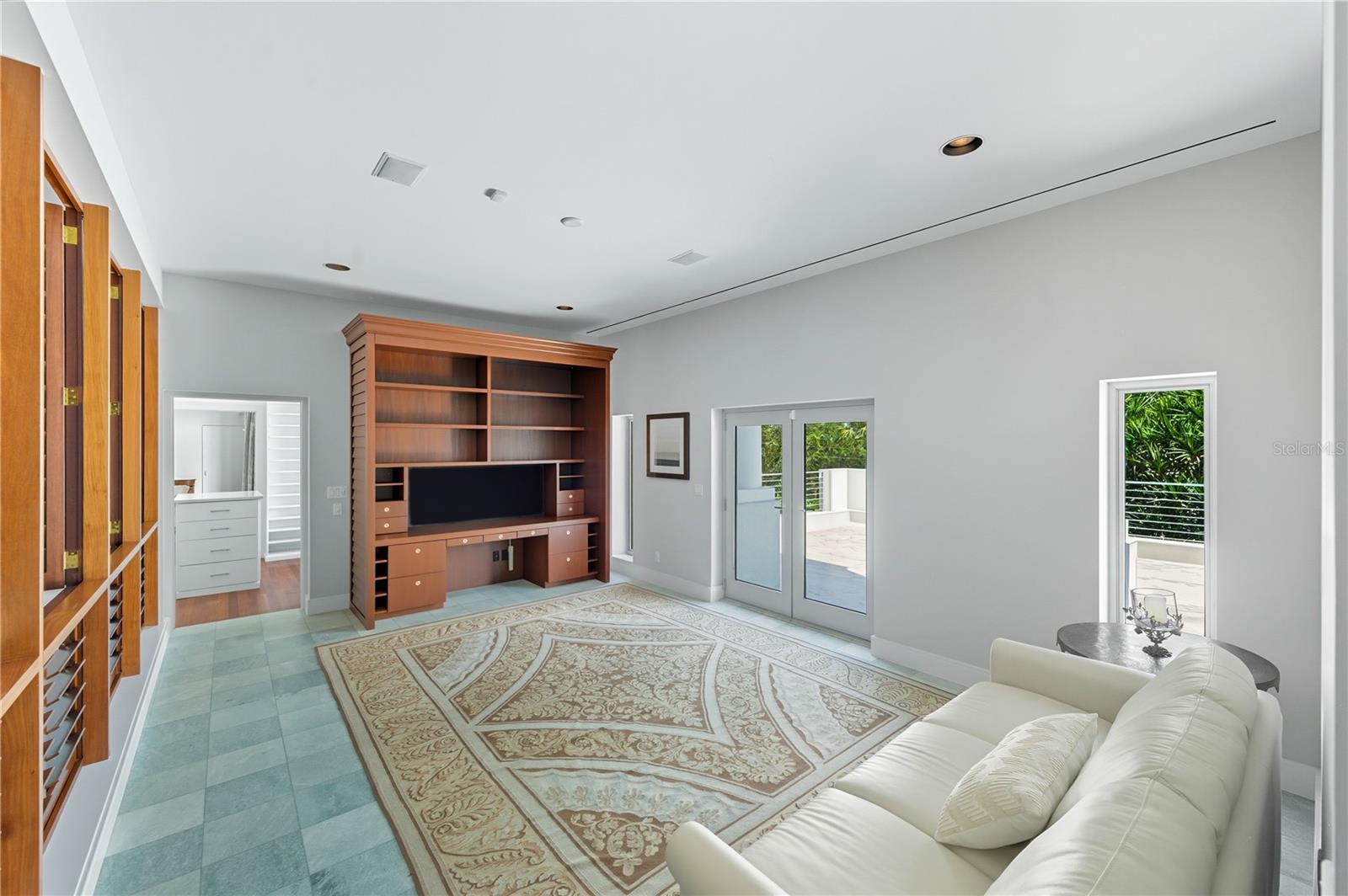 3315 BAY SHORE RD