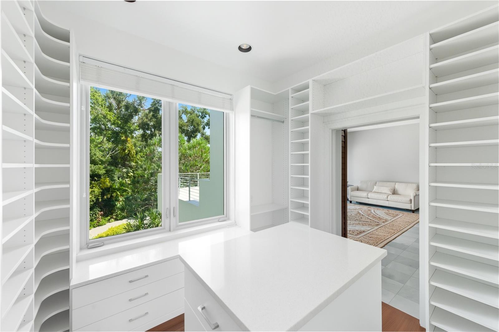 3315 BAY SHORE RD