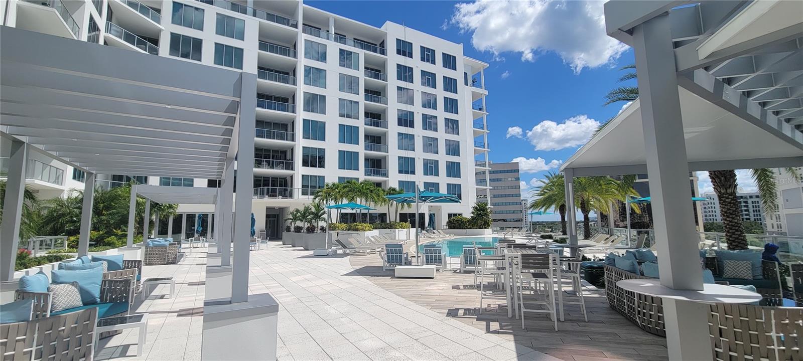 111 PINEAPPLE AVE S #1002