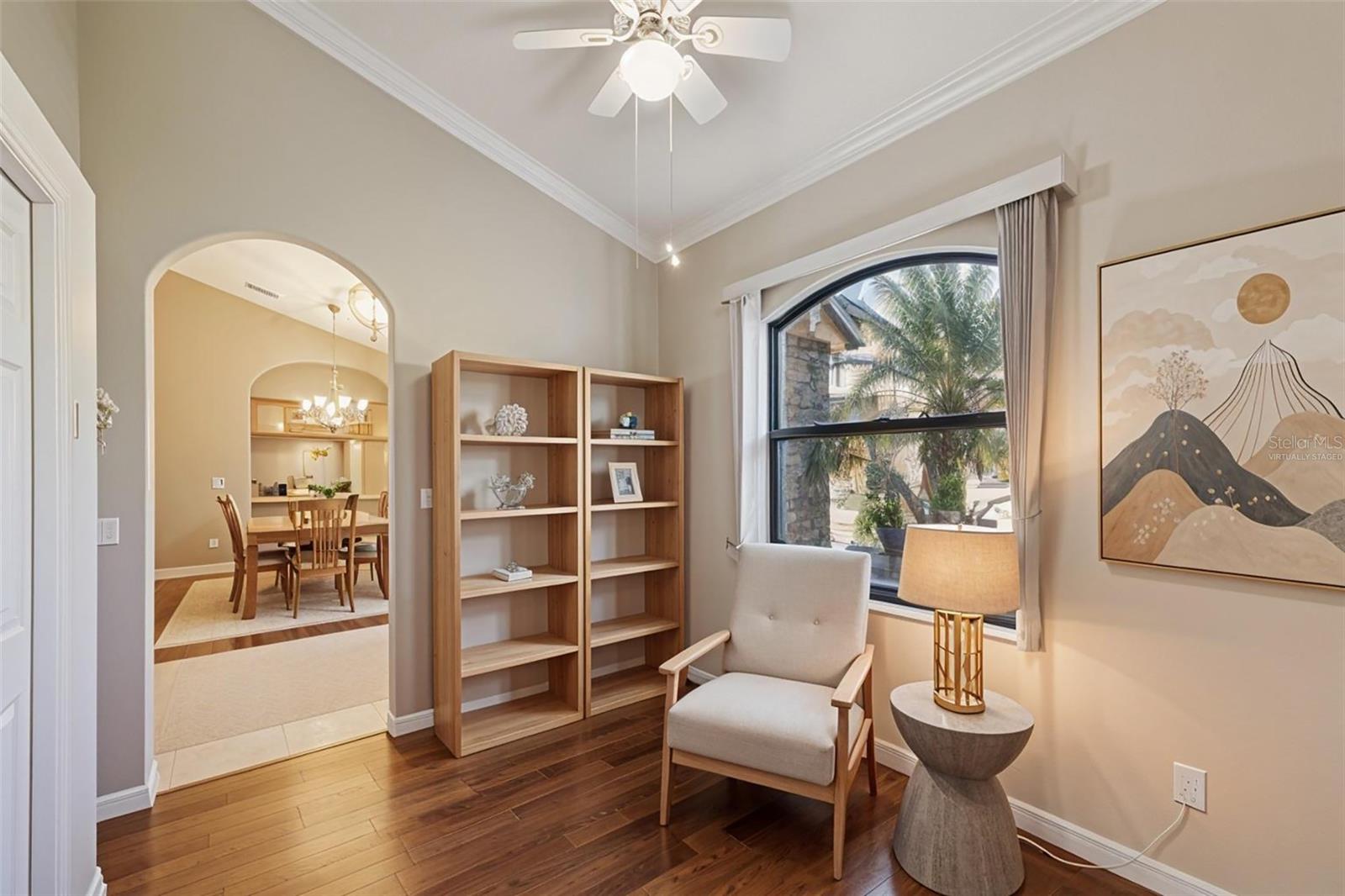 2002 PALM VIEW RD