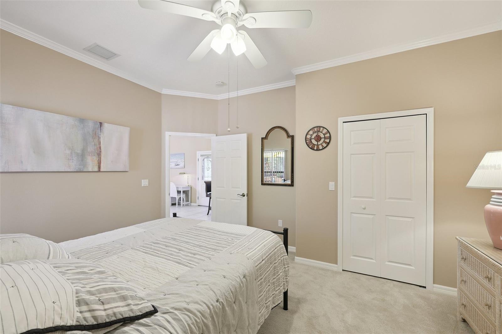 2002 PALM VIEW RD