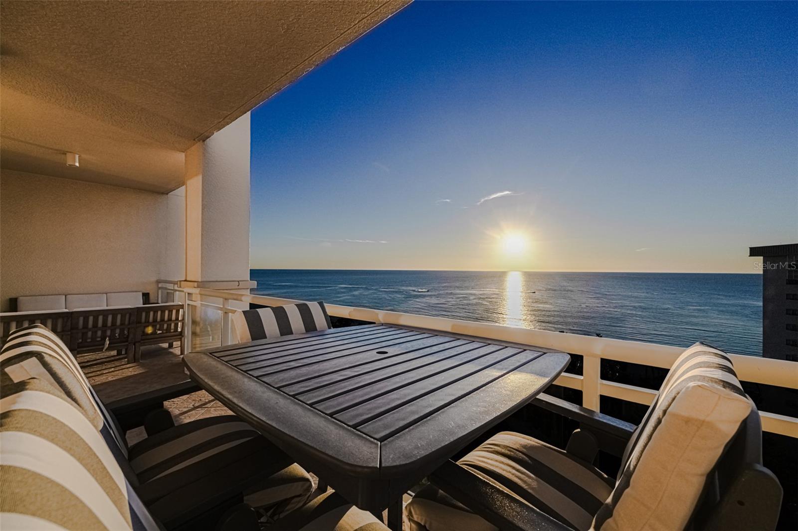 1300 BENJAMIN FRANKLIN DR #1005