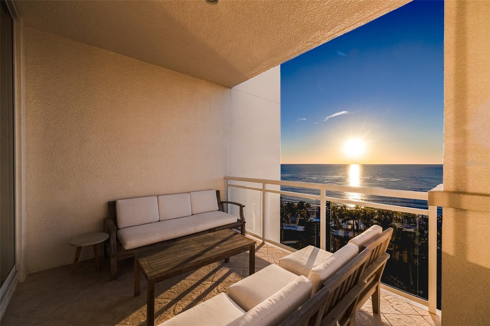 1300 BENJAMIN FRANKLIN DR #1005