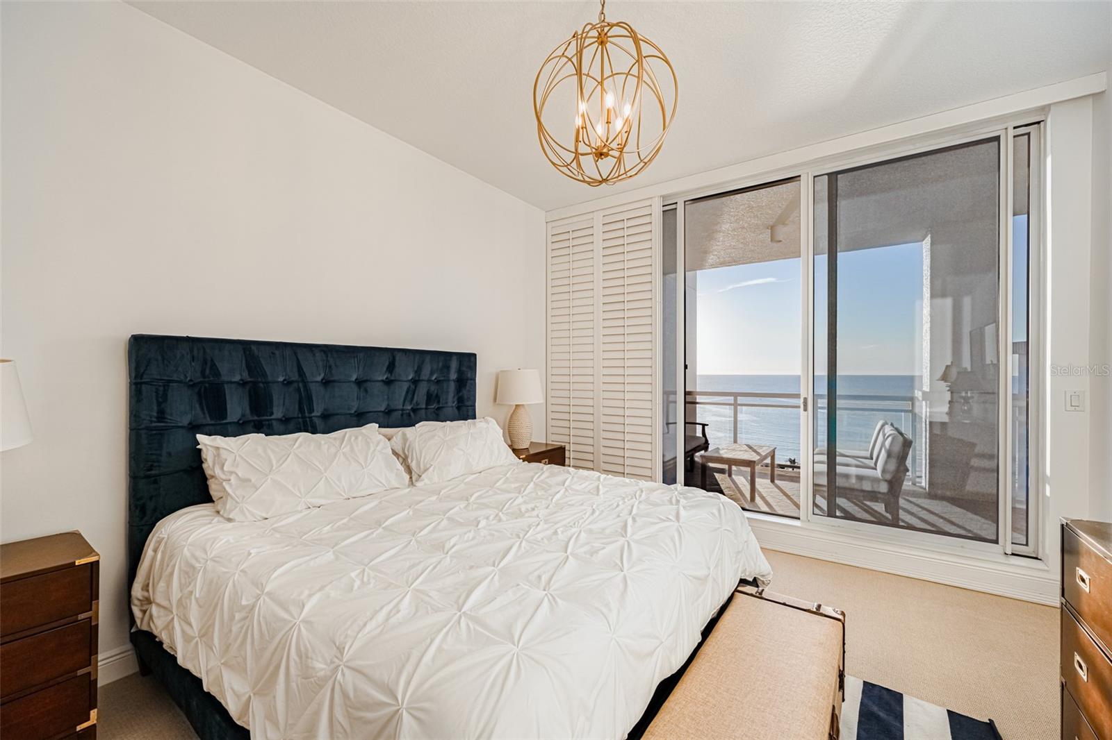 1300 BENJAMIN FRANKLIN DR #1005